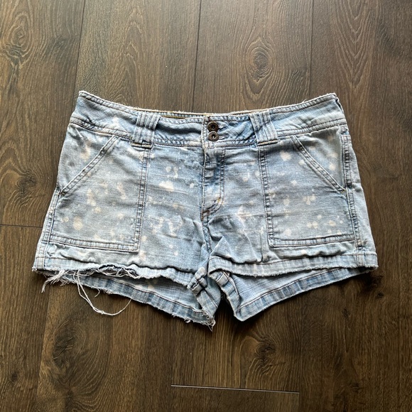 BONGO Pants - BONGO Prefaded Jean Shorts